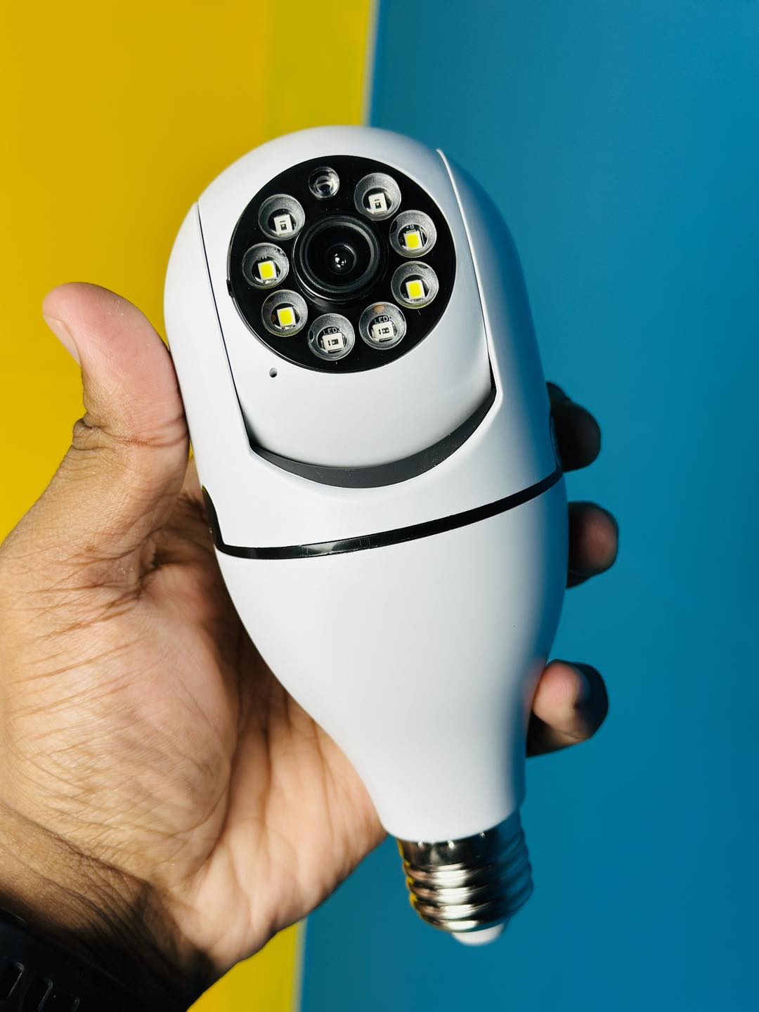 V380 E27 360 Degree 1080P Wireless Home Security IP Camera  - singe lens