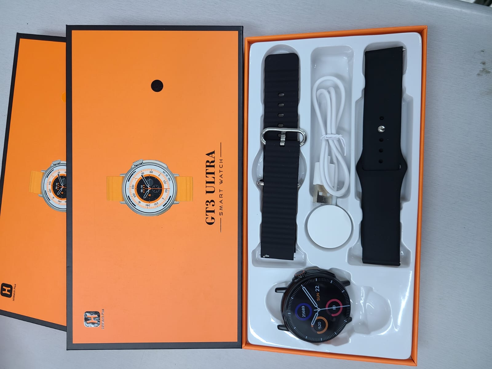 GT3 Ultra Smart Watch Round Dial Black
